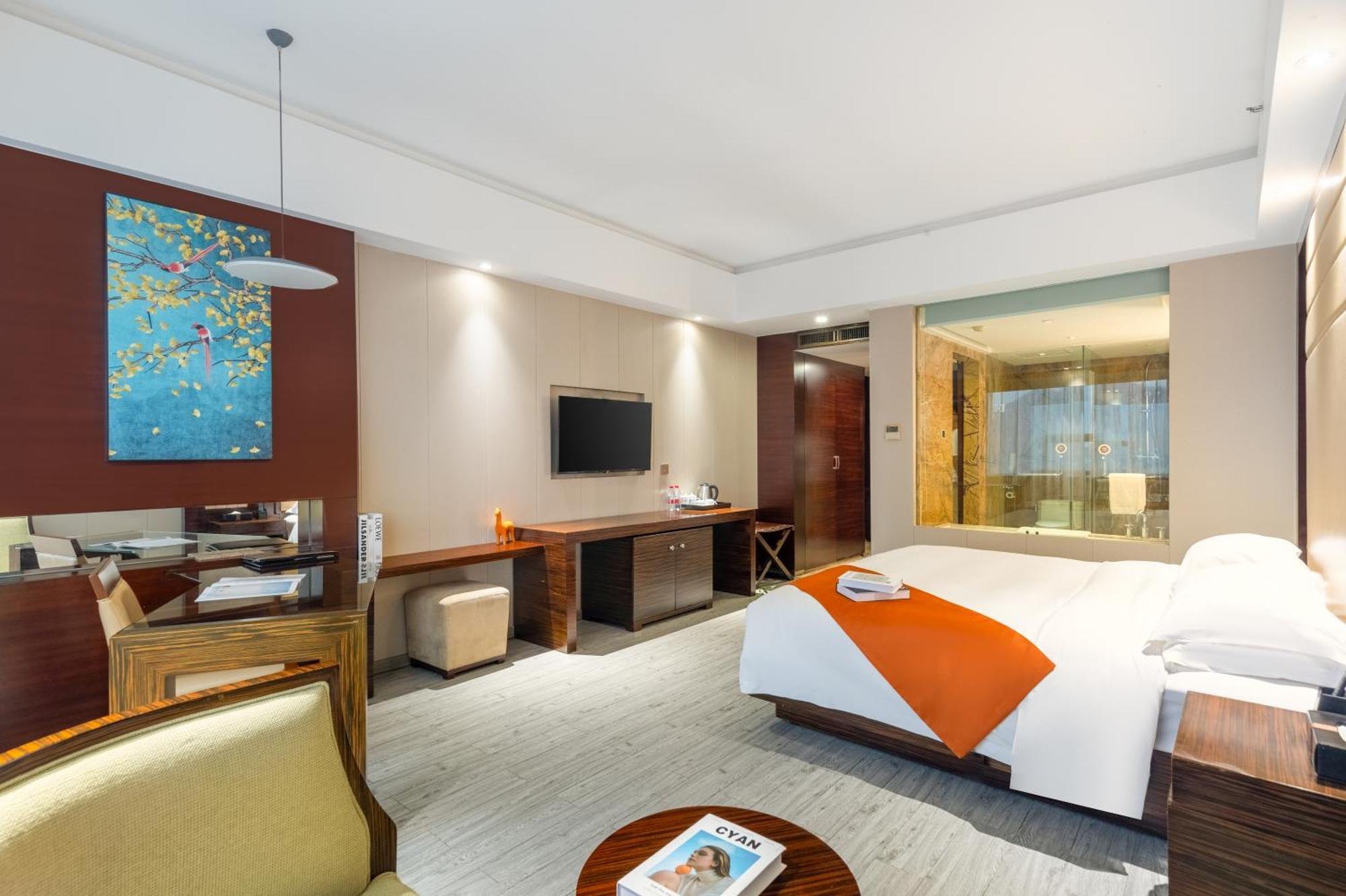 King Royal Hotel Yunfu Exterior photo